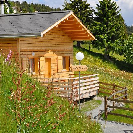 Holiday Home Komfort Aclas Maiensaess Resort-1 By Interhome Urmein Esterno foto