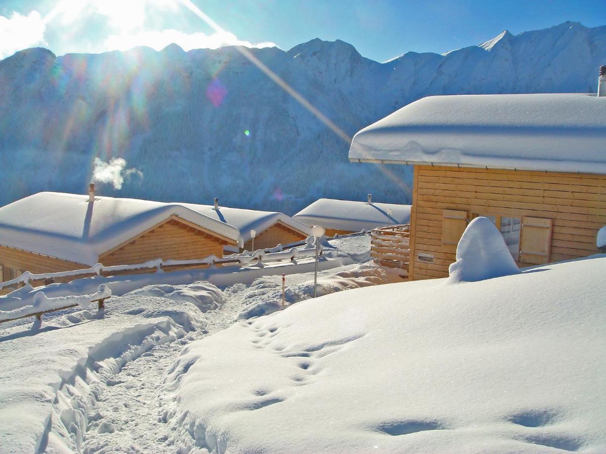 Holiday Home Komfort Aclas Maiensaess Resort-1 By Interhome Urmein Esterno foto