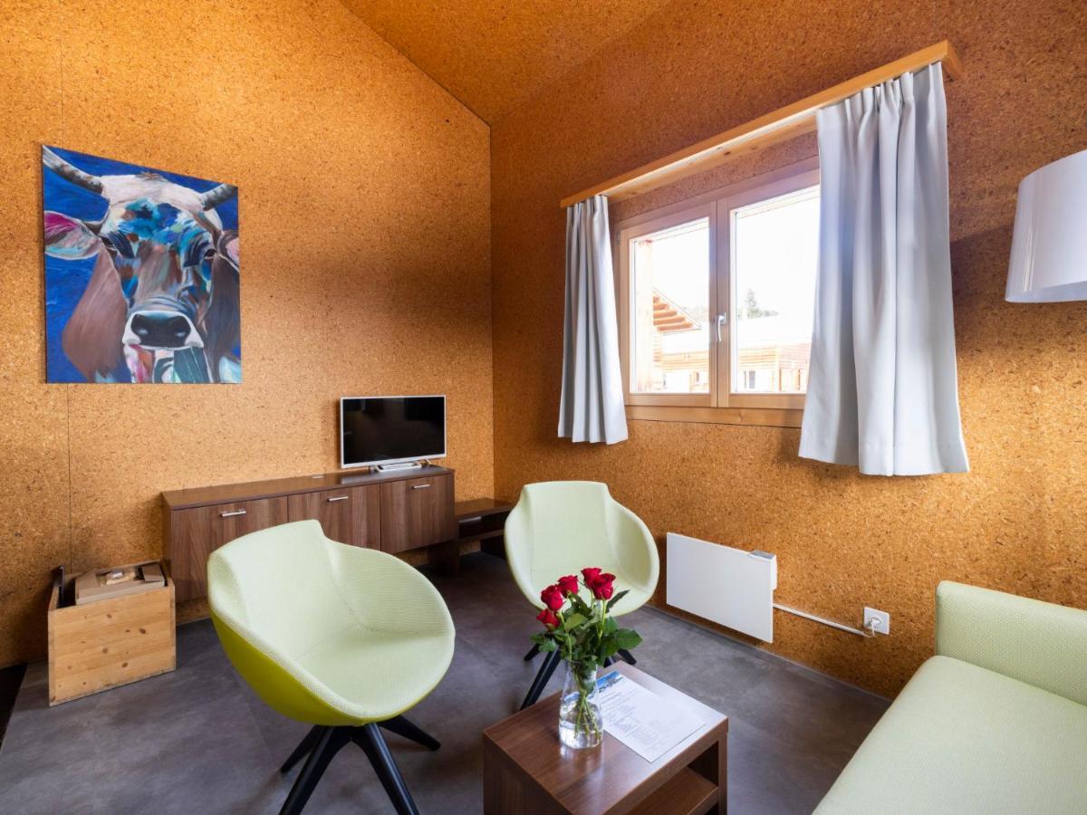 Holiday Home Komfort Aclas Maiensaess Resort-1 By Interhome Urmein Esterno foto
