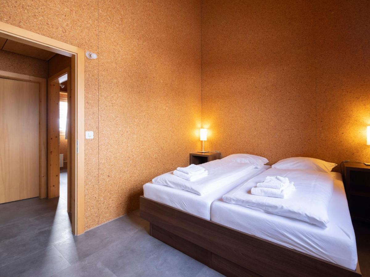 Holiday Home Komfort Aclas Maiensaess Resort-1 By Interhome Urmein Esterno foto